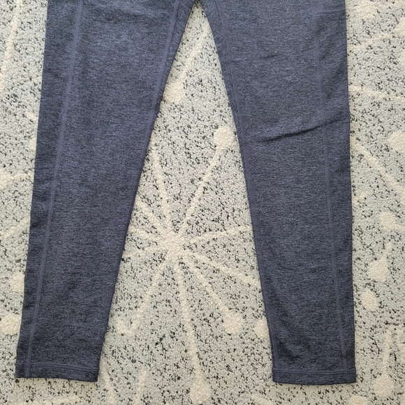 Aerie offline the hugger high rise leggings side pockets - Picture 4 of 10